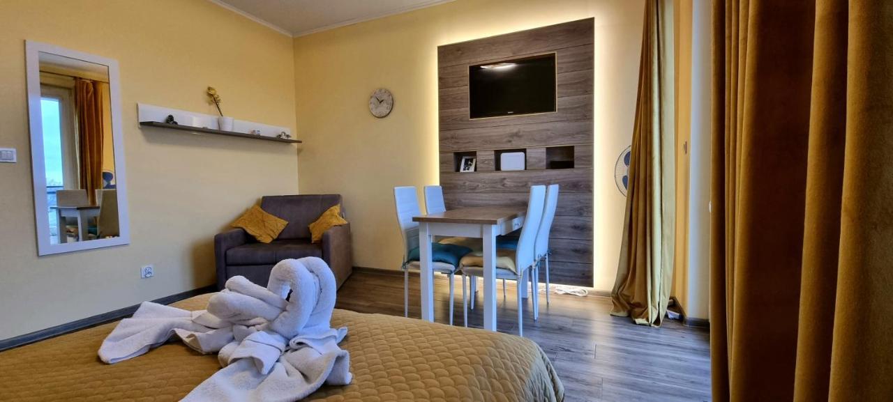 Apartament "Zloty Relaks" Tuz Przy Plazy Z Balkonem Z Widokiem Na Hel I Hamakami Puck Εξωτερικό φωτογραφία